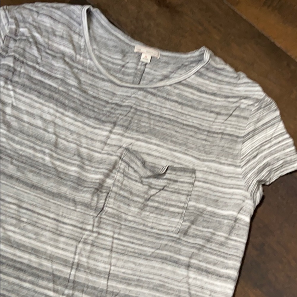 GAP tee - Picture 1 of 5